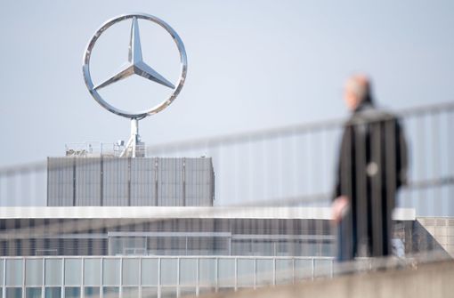 Der Stuttgarter Daimler-Konzern ruft auf, zu Hause zu bleiben. Foto: dpa/Sebastian Gollnow