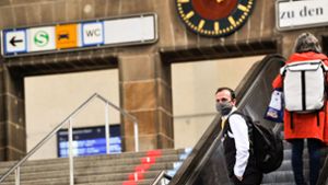 In Bahnhöfen und Zügen überwacht nun die Bundespolizei die Maskenpflicht. Foto: Lg/Kovalenko (Archiv)