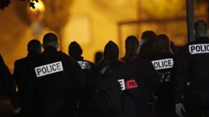 In Paris wurden nach der Bluttat mehrere Personen festgenommen. Foto: AP/Michel Euler