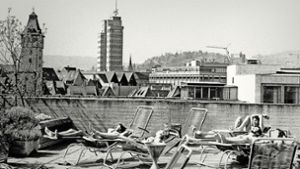 Von 1972 bis 1988 gab es  bei Breuninger  ein  bis heute unvergessenes Mineralbad mit Sonnendeck über den Dächern der Stadt. Foto: Kraufmann