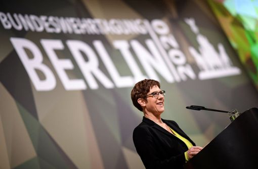 Verteidigungsministerin Annegret Kramp-Karrenbauer bei der Bundeswehrtagung in Berlin Foto: dpa/Britta Pedersen