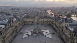 Weltberühmt: der Louvre in Paris mit der Glaspyramide im Napoleonhof Foto: ZDF/Label Image, Label News