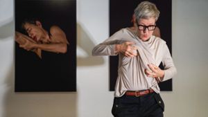 Die Stuttgarter Performerin Lisa Thomas denkt in „Dance Your Skin“ übers Altwerden nach. Foto: Theater Rampe/Daniela Wolf