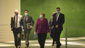Angela Merkels Runde mit den Ministerpräsidenten ist sich nicht in allen Punkten einig geworden. Foto: AP/Stefanie Loos