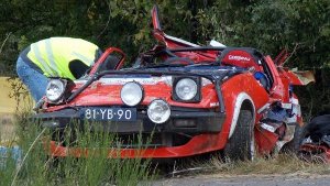 Der Motorsport steht einmal mehr unter Schock. Im Rahmenprogramm der Deutschland-Rallye in Trier sind am Samstag bei einem tragischen Unfall zwei niederländische Oldtimer-Liebhaber ums Leben gekommen. Foto: dpa