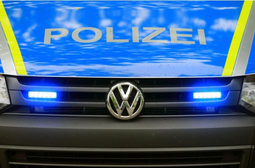 Die Polizei sucht Zeugen zu dem Vorfall in Sachsenheim. (Symbolbild) Foto: picture alliance/dpa/Jens Wolf