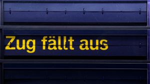 Ab Montag bestreikt die GDL erneut den Personenverkehr der Deutschen Bahn (Symbolbild) Foto: dpa/Arno Burgi