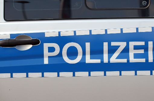 Die Polizei rückte in Göttingen mit 25 Mann aus, um der Auseinadersetzung ein Ende zu bereiten. (Symbolfoto) Foto: dpa
