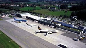 Der Flughafen Friedrichshafen hatte viele Fluggäste der Germania-Airline, die Insolvenz anmelden musste. Foto: StZ
