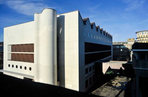 Im Sommer fertig: Neubau der Württembergischen Landesbibliothek gegenüber dem Landtag an der B 14 in Stuttgart Foto: Lichtgut/Max Kovalenko