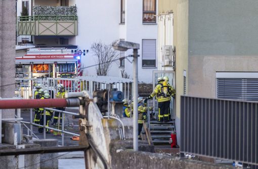 Wegen der Rauchentwicklung rückt die Feuerwehr Nürtingen an. Foto: 7aktuell.de/Daniel Jüptner