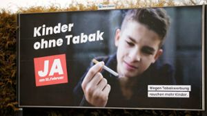 Die Tabakwerbung muss in der Schweiz weiter eingeschränkt werden (Archivbild). Foto: imago images/Geisser/MANUEL GEISSER