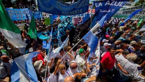 Hunderttausende folgten dem Protestaufruf der Gewerkschaften. Foto: dpa/Übersicht