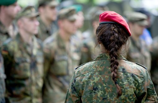 Soldaten müssen als Testpersonen hinhalten. (Symbolbild) Foto: dpa/Bernd von Jutrczenka