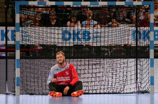 Ganz bitter: Der TVB Stuttgart um Torhüter Johannes Bitter verliert in allerletzter Sekunde das Spiel gegen den Bergischen HC. Foto: Baumann