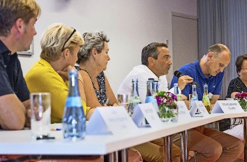Die Stadträte Bernd Klingler (v. li.), Rose von Stein, Judith Vowinkel, Vittorio Lazaridis und Klaus Nopper. Foto: LG/Rettig