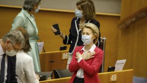 Ursula von der Leyen wirbt um Zustimmung im Parlament. Foto: dpa/Olivier Matthys
