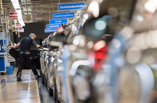 Mercedes-Produktion bei Daimler in Sindelfingen Foto: dpa/Sebastian Gollnow