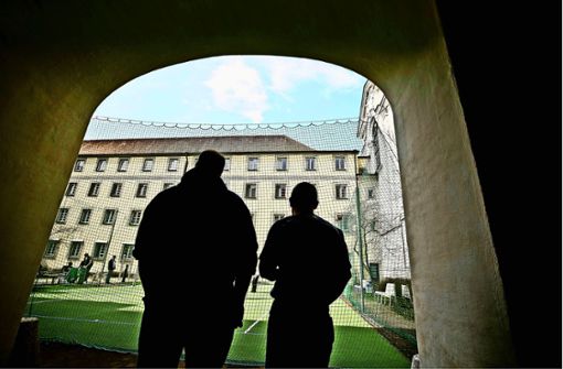 Psychisch kranke Straftäter kommen nicht ins Gefängnis, sondern in speziell gesicherte Krankenhäuser. Foto: /PP-Fotodesign/Leif Piechowski