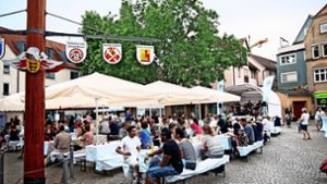 In Bad Cannstatt ist der Abendmarkt längst etabliert. 2015 fand dort die erste Veranstaltungsreihe statt. Foto: Lichtgut/Max Kovalenko
