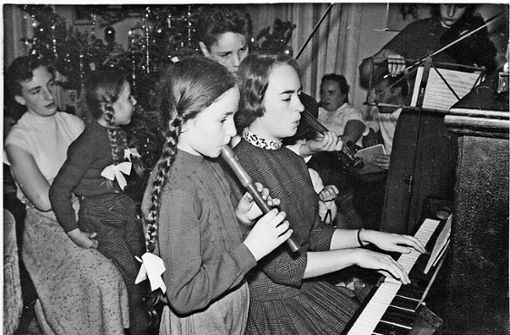 Bei der Degerlocher Großfamilie  Dieter mit 13 Kindern  wurde in den 1950er Jahren an Weihnachten stets viel gesungen und gemeinsam musiziert. Foto: privat