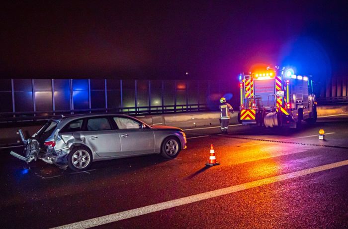 A8 bei Rutesheim: Eine Verletzte nach Unfall mit sechs Fahrzeugen
