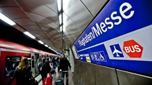 Wird der S-Bahnhalt Flughafen auch für Fernzüge ausgebaut? Foto: Leif Piechowski/Leif Piechowski