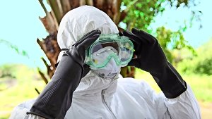 Wie wird man der Ebola-Epidemie in Westafrika Herr? Foto: dpa