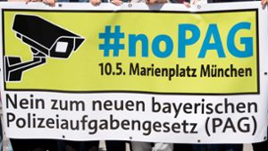 In München gehen Zehntausende gegen das neue Polizeiaufgabengesetz in Bayern auf die Straße. Foto: dpa