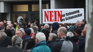 Gegen den angedachten Bau einer Landeserstaufnahmestelle für Geflüchtete gibt es viel Protest. Foto: Archiv (Werner Kuhnle)