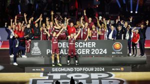 Die Bayern konnten den Titel im BBL-Pokal erfolgreich verteidigen. Foto: Daniel Löb/dpa