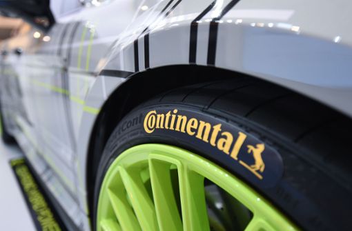 Continental hatte bereits angekündigt, wegen der Krise in der Autoindustrie in den kommenden zehn Jahren in Deutschland rund 7000 Stellen zu streichen.  Foto: AFP/PATRIK STOLLARZ