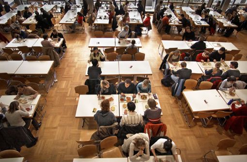Die Mensa in der Stadtmitte  ist nicht nur Speisesaal, sondern auch Treffpunkt und  Lernort.Foto: Heinz Heiss Foto:  