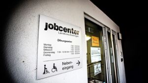 Die  brutale Tat hatte unter den Angestellten im Nürtinger Jobcenter große Betroffenheit ausgelöst. Foto: /Horst Rudel/Archiv