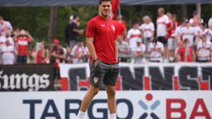 Kam in Reutlingen im DFB-Pokal nicht zum Einsatz: Konstantinos Mavropanos. Foto: Pressefoto Baumann/Julia Rahn