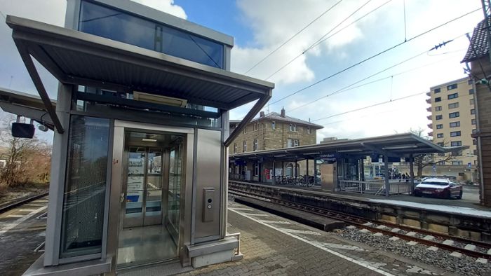 Mobilität im Rems-Murr-Kreis: Aufzug in Endersbach wieder in Betrieb