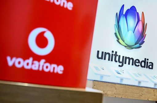 Nachdem Vodafone Unitymedia übernommen und auch die Unitymedia-Marke getilgt hat, sollen konzernweit  rund 1300 Stellen abgebaut werden. Außerdem könnten Dutzende Vodafone-Shops geschlossen werden. Foto: dpa/Sebastian Gollnow