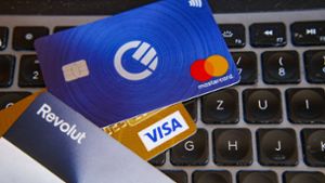 Nicht überall klappt das Bezahlen mit den neuen Debitkarten von Visa und Mastercard. Foto: IMAGO/Michael Gstettenbauer/IMAGO/Michael Gstettenbauer