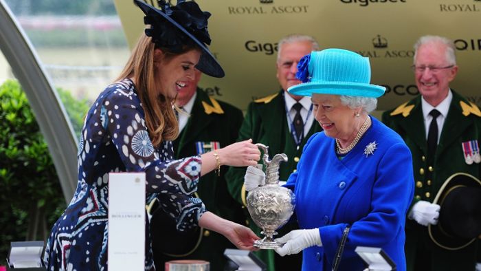 Queen Elizabeth gewinnt Top-Galopprennen