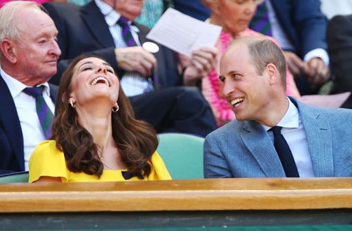 Man würde gerne wissen, worüber die Herzogin Kate so herzlich lacht. Was hat ihr Gatte, Prinz William, wohl gesagt? Foto: Getty Images Europe