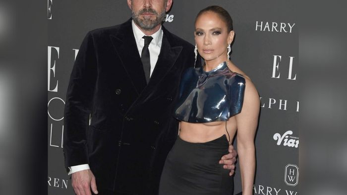 Jennifer Lopez zieht im Underboob-Look alle Blicke auf sich
