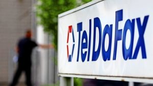 Teldafax-Schild vor der Firmenzentrale in Troisdorf – Die Insolvenz hat 2011 bundesweit Wellen geschlagen Foto: dpa