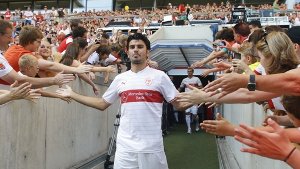 „Wo darf ich ihn abholen? Wäre gleich unterwegs!“ – Viele VfB-Fans wünschen sich Serdar Tasci wieder zurück an den Neckar. Foto: Pressefoto Baumann