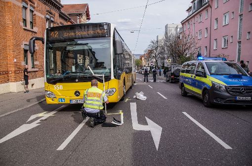 Die Unfallstelle in der Haußmannstraße: Ein Neunjähriger kommt bei einem Unfall ums Leben. Foto: SDMG