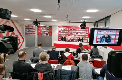 Vorbereitung ist alles: Am Montag empfängt der VfB Stuttgart Spitzenreiter Arminia Bielefeld. Foto: Andreas Rosar