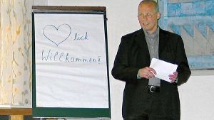 Kirchengemeinderatsvorsitzender Werner Bossert wirbt für eine Fusion. Foto: Müller-Baji