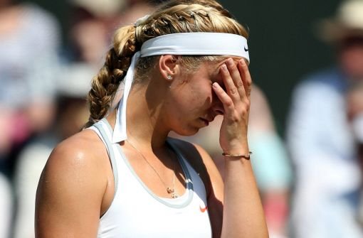 Sabine Lisicki hat den historischen Sieg auf dem Rasen von Wimbledon verpasst. Im Endspiel musste sich die 23 Jahre alte Berlinerin gegen die Französin Marion Bartoli klar geschlagen geben. Foto: dpa