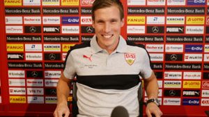 Hoffnungsträger Hannes Wolf bei seiner ersten Pressekonferenz für den VfB Foto: Pressefoto Baumann