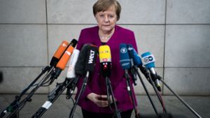 Kanzlerin Angela Merkel vor der Hauptverhandlungsrunde der Koalitionsverhandlungen von CDU, CSU und SPD in der SPD-Parteizentrale Foto: dpa