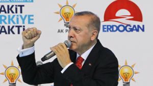 Präsident Recep Tayyip Erdogan will eine größere Kontrolle über die Geldpolitik ausüben. Foto: AP